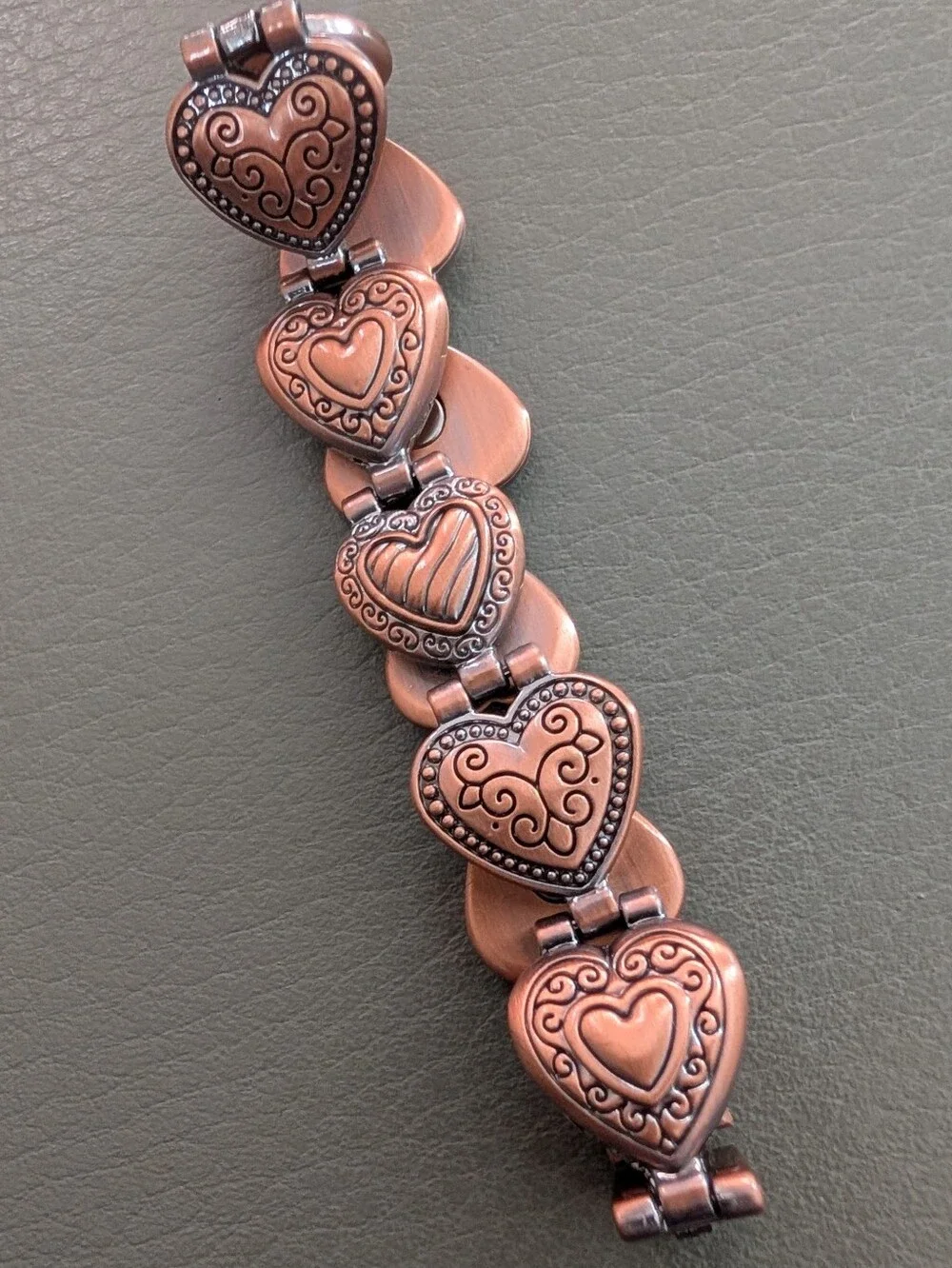 Heart Shaped Copper Panel Magnetic Therapy Bracelet